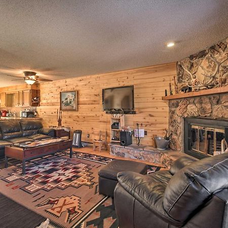 Downtown Red River Retreat With Mtn Views And Yard Esterno foto