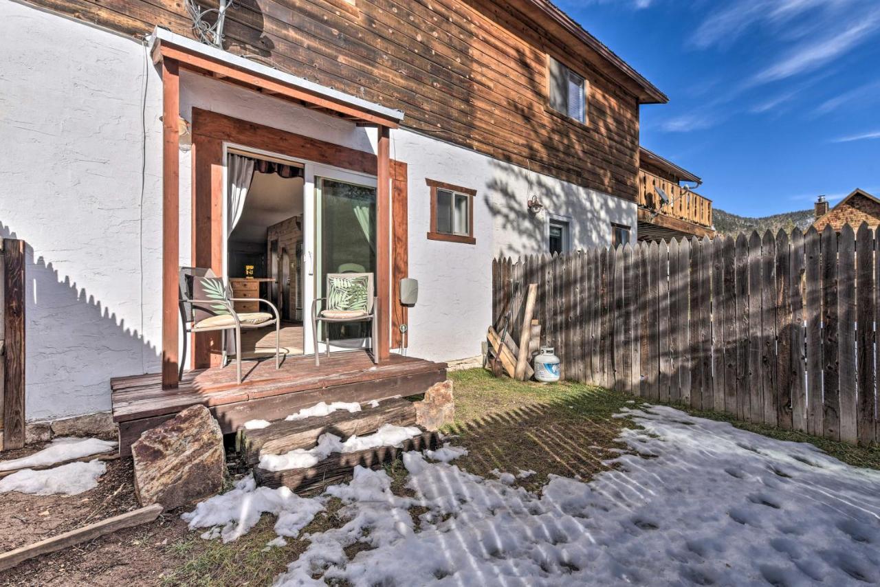 Downtown Red River Retreat With Mtn Views And Yard Esterno foto