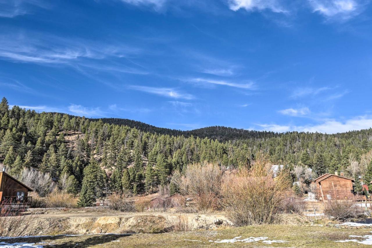 Downtown Red River Retreat With Mtn Views And Yard Esterno foto
